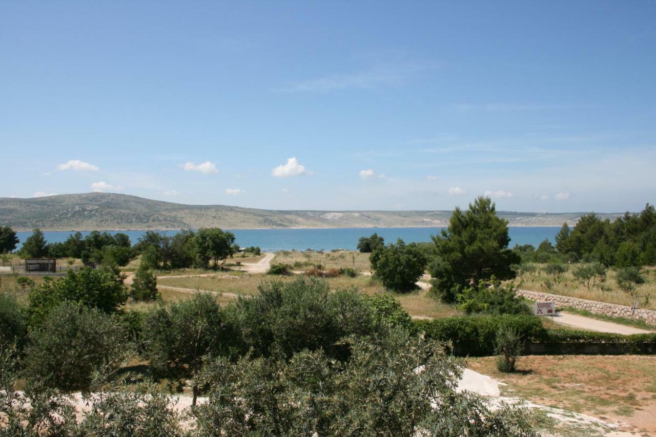 Mobile Homes Katinka, Starigrad Paklenica, Croatia Luaran gambar